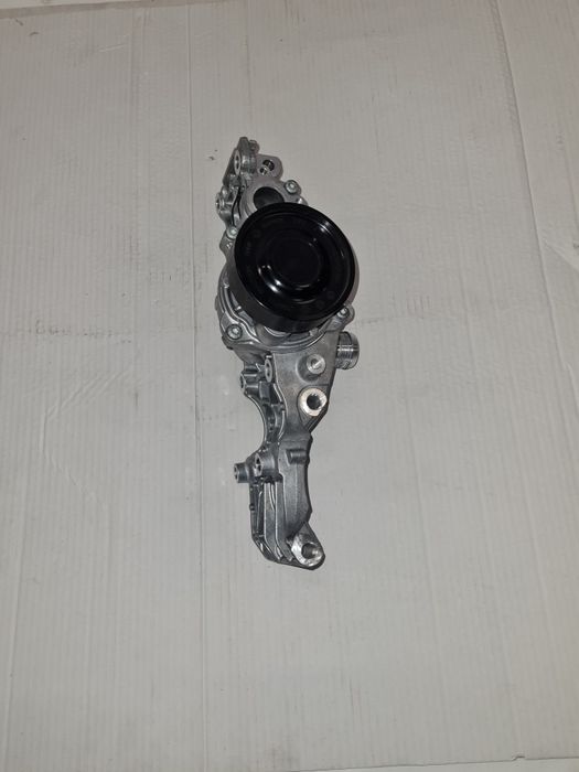 Suport accesorii pompa apa 1.5 B38A151 / cod-8631940 / BMW seria 1 /2