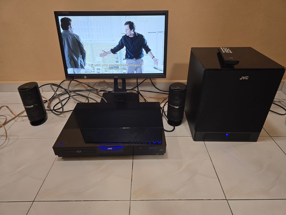 Домашно кино JVC