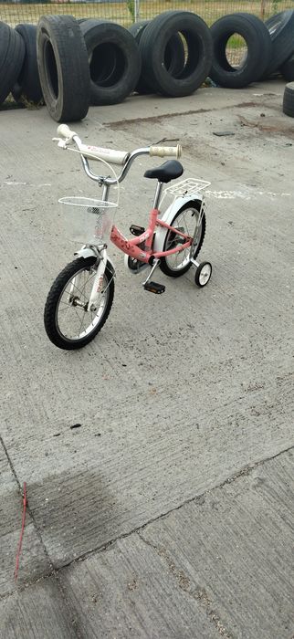 Bicicletă copii cu roți pe 16