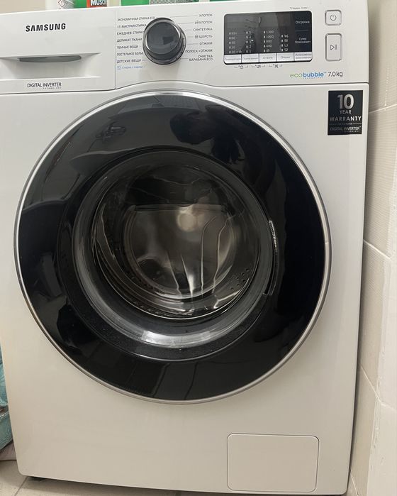 Пролам стиральную машину Samsung в отличном состоянии