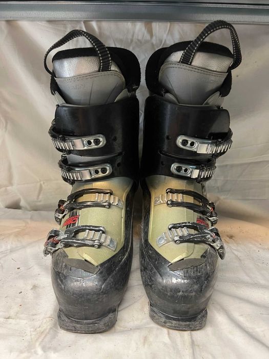 Clapari ski schi Salomon Mission 550 marime EUR:41 Mondo:26.5
