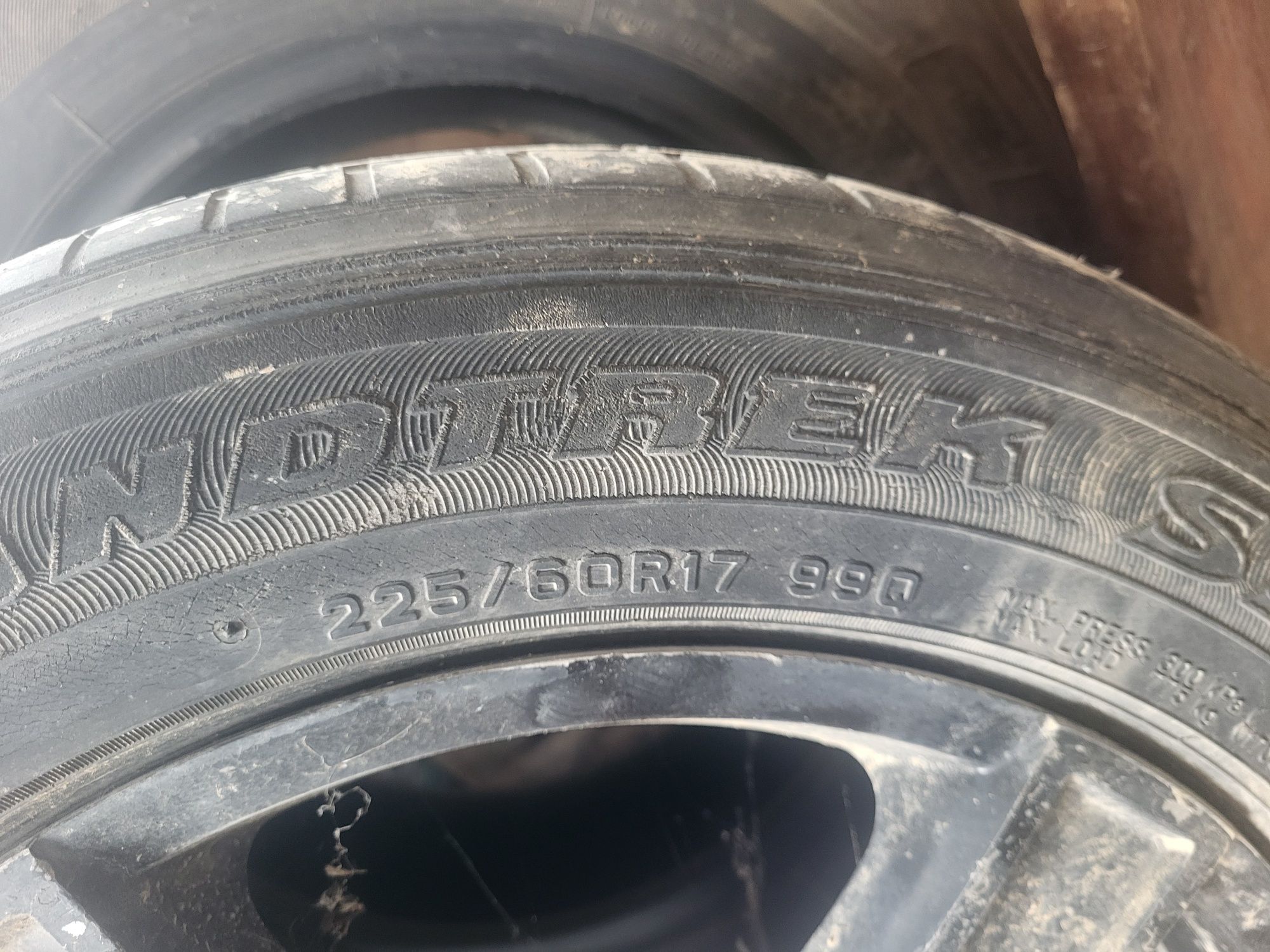 Диск и шина Dunlop Grandtrek R17