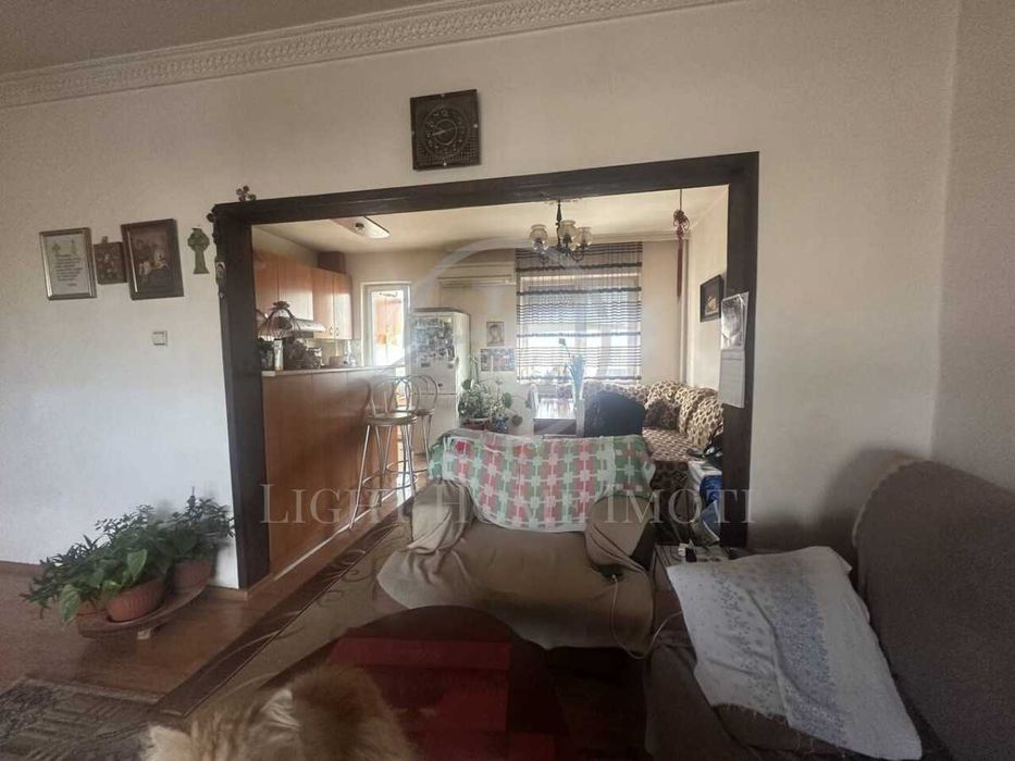 Продава се Тристаен апартамент в Пловдив, Тракия - 92 кв.м за 1664 €/кв.м - Снимка #3