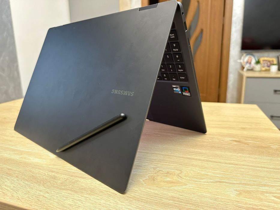 Laptop Galaxy Book3-360 grade