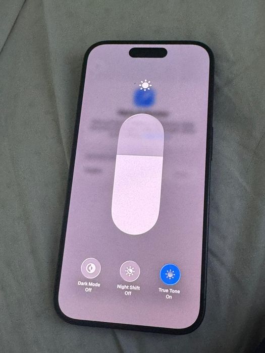 iPhone 15 Pro - 100 viața bateriei