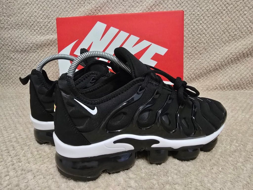 Nike vapormax Plus nr 41 42 43 44 45 preț 350 lei