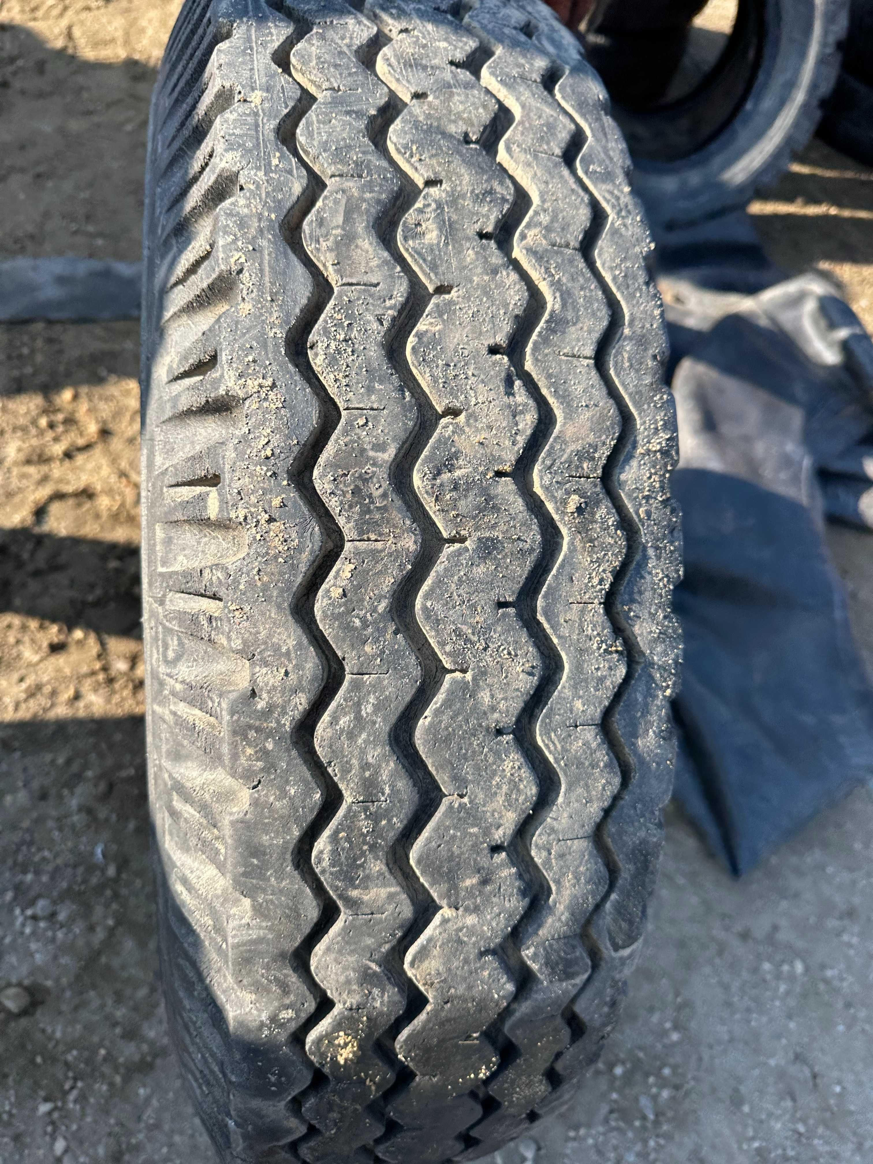 Cauciuc  900 R16