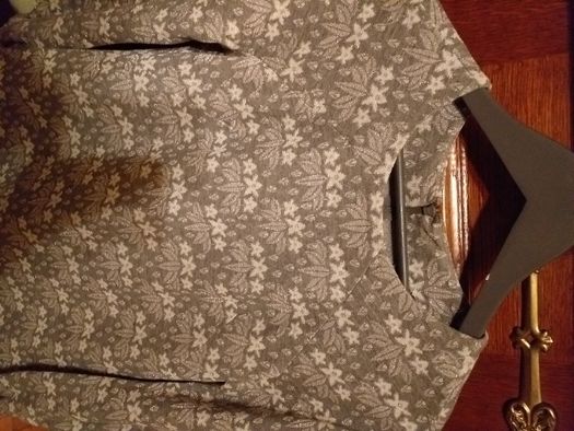 rochie tricotata de calitate. culori moderne