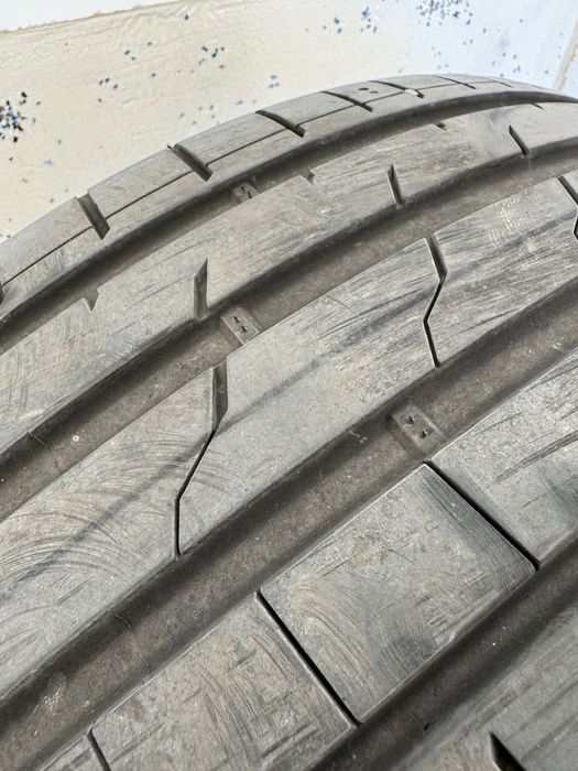 Летни гуми 4 броя HANKOOK Ventus S1 evo3 - 245/45/19