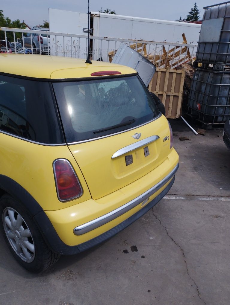 Dezmembrez mini cooper 1.5cdi