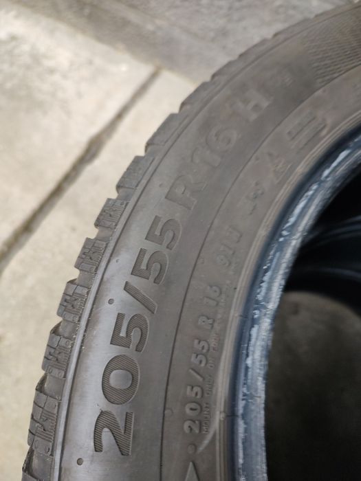 Vând Set Cauciucuri 205/55/16 M+S Continental Import Germania