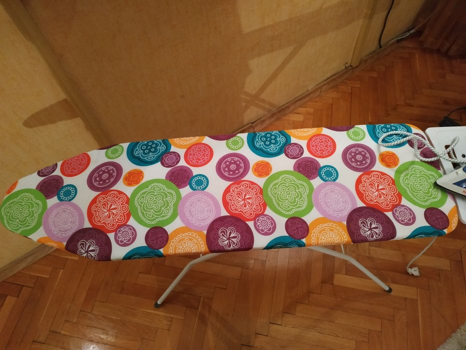 Регулируема дъска за гладене