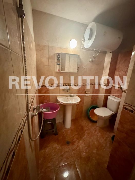 Продава се Тристаен апартамент в Пловдив, Кършияка - 89 кв.м за 1630 €/кв.м - Снимка #5