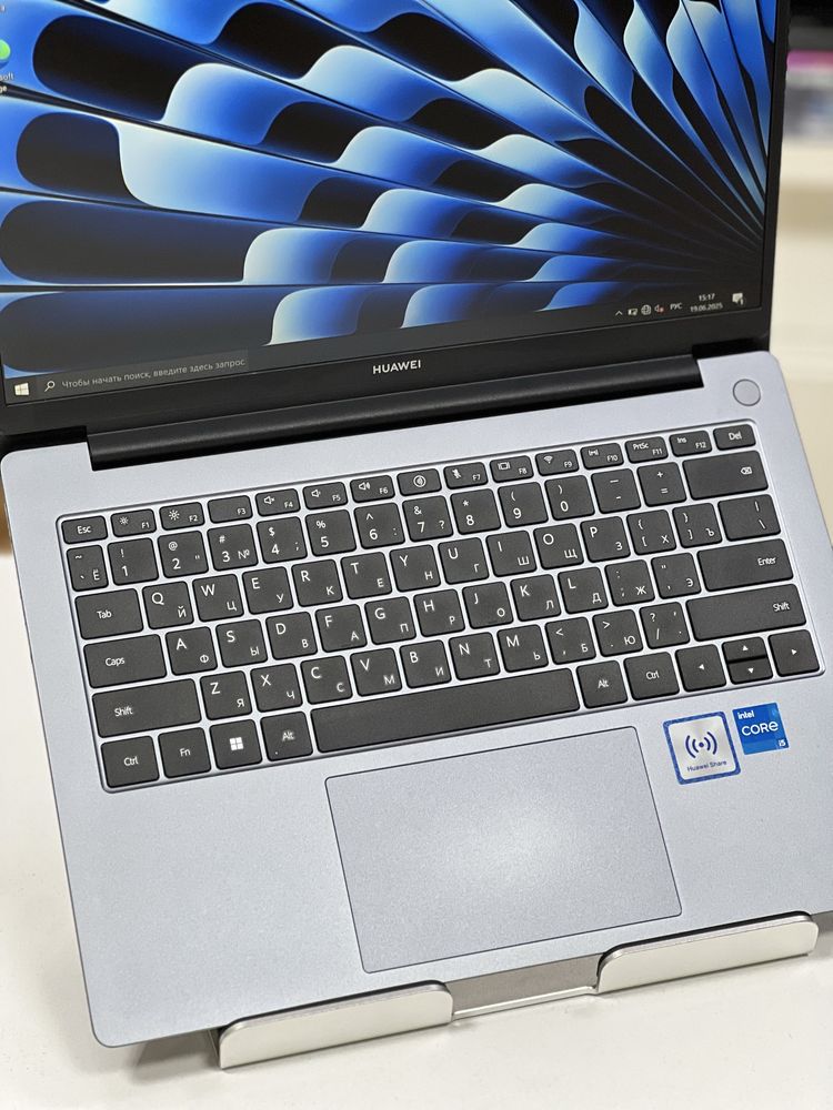 HUAWEI MateBook | Core i5-12450H | ОЗУ 16Gb | SSD 512Gb