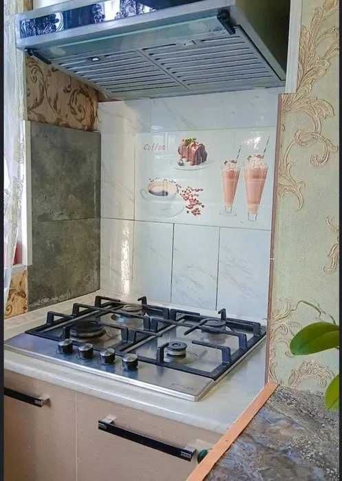 Срочно Продам 1х комн/3/4 Юнусабад 4 квартал.2*