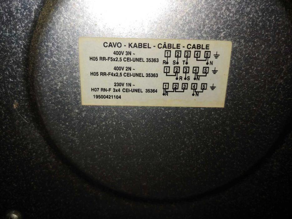 Indesit готварска печка