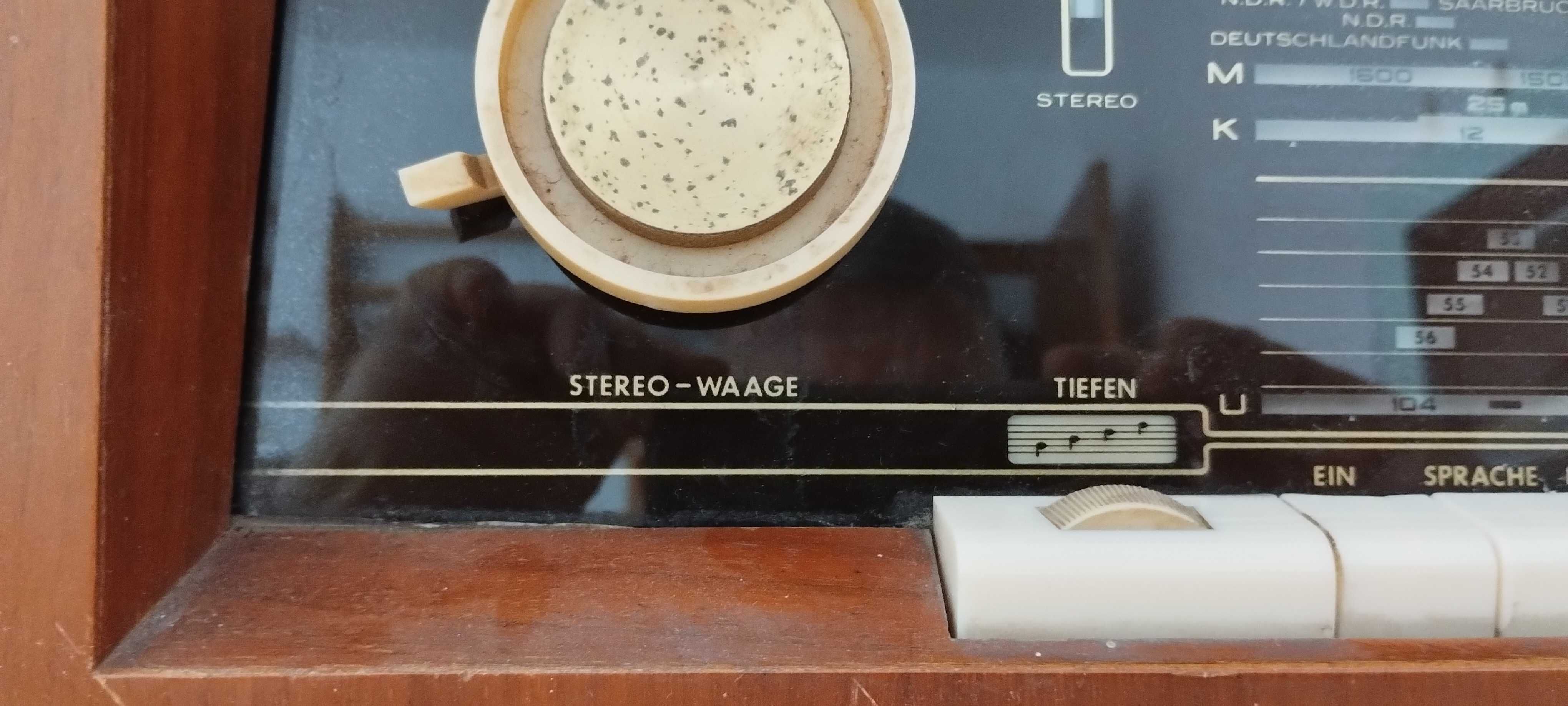 amplituner muzica Philips Saturn 631 stereo pe lampi tuburi