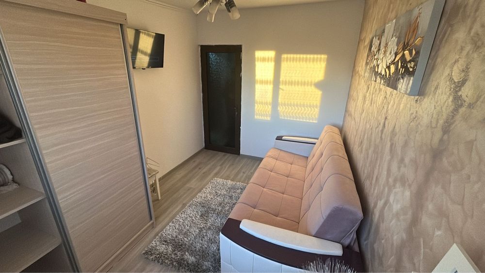 Inchiriez garsonieră