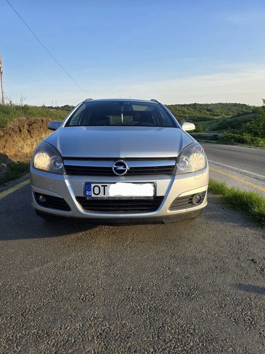 Proprietar vand opel astra H
