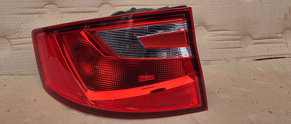 Stop stanga Seat Toledo 2014 2015 / 2016 2017