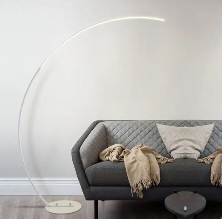 Lampadar de podea