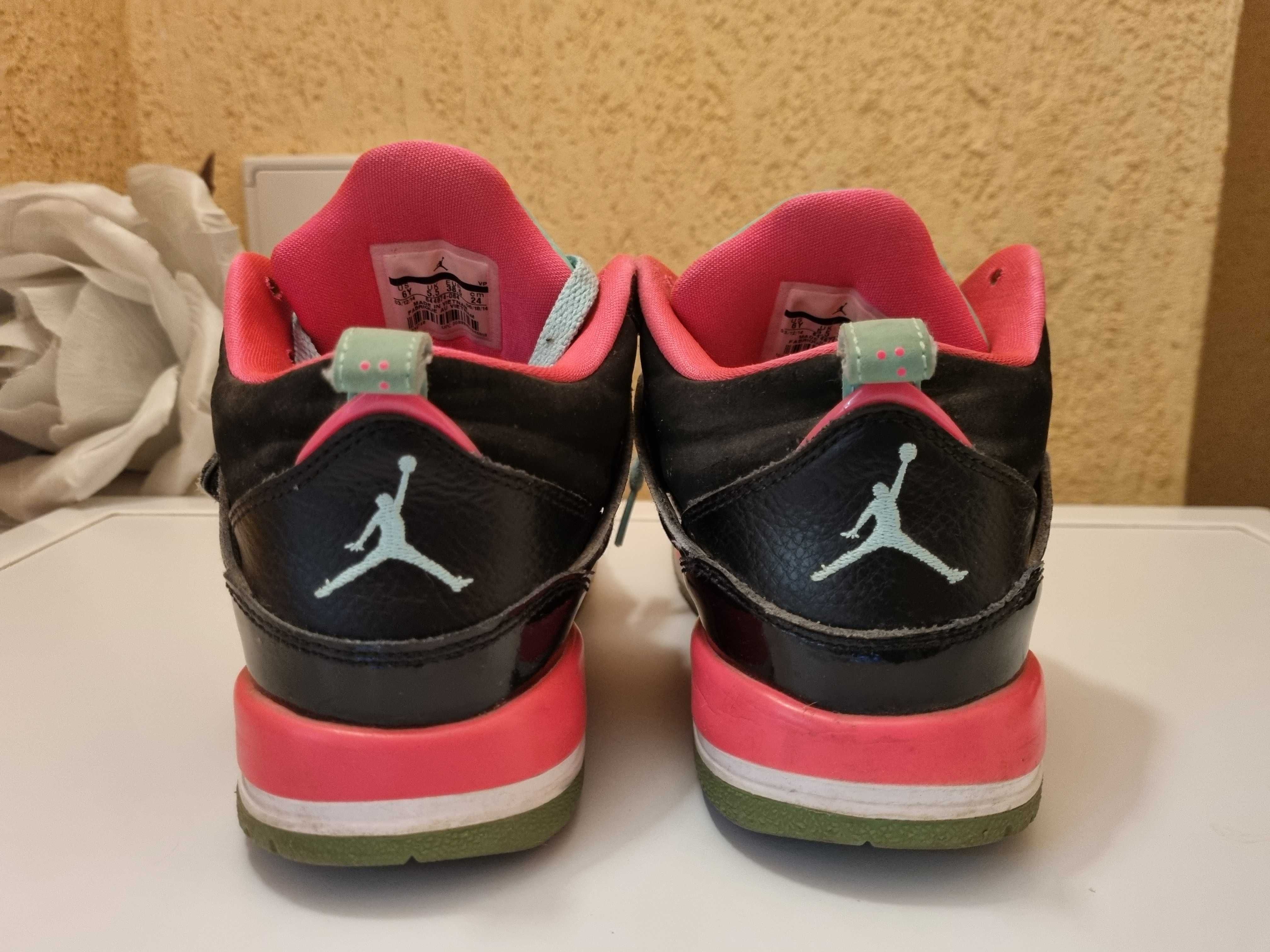 Nike Air Jordan  black