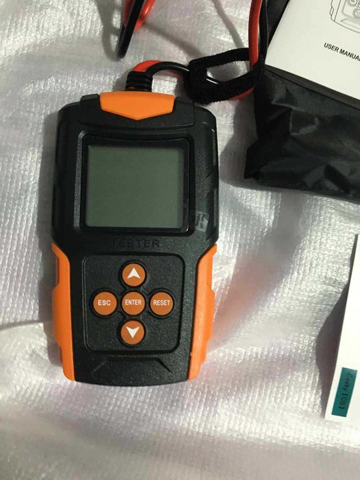 Tester pentru baterie auto 12v si 24V