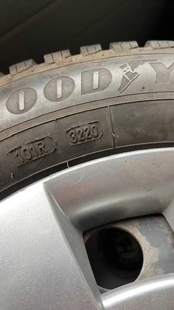 Cauciucuri Good Year 205 55 16 + Jante Tabla + Capac VW sau Skoda