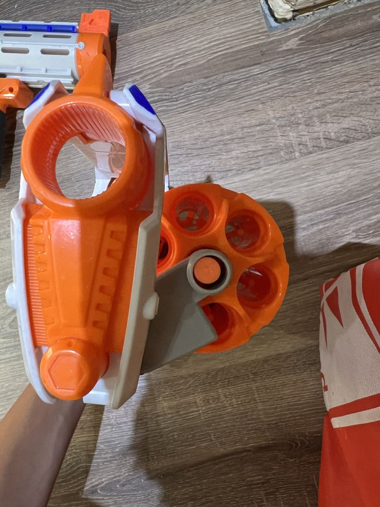 Пистолет Nerf-детска играчка