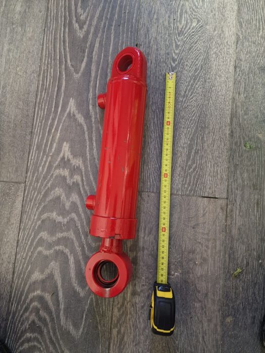 Cilindru plug reversibil 37 cm între gauri gros solid preț 450 lei ave