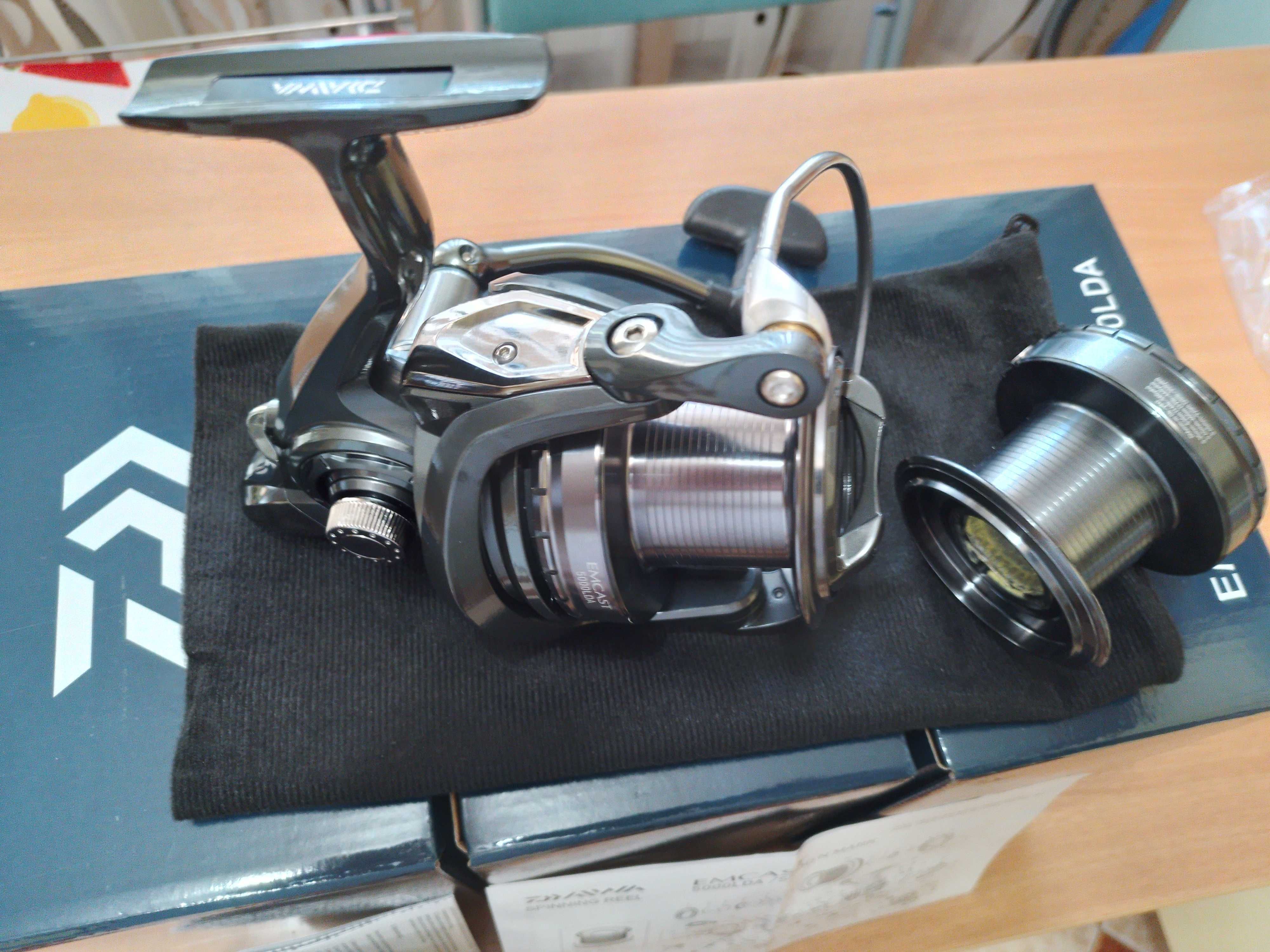 3бр Daiwa Emcast 5000LDA-570лв. Въдици sonik vader 3.6м,3.25лб-270лв.