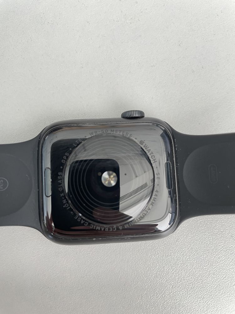 Apple Watch SE gen 1 GPS+ CELLULAR 44