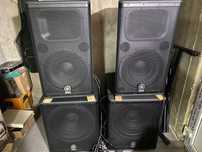 Vand boxe Yamaha Dsr 115-118