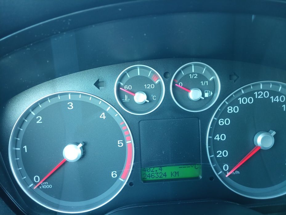 Vând Ford Focus 2005