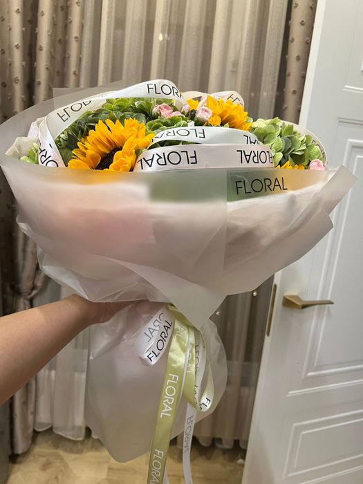 Роскошный букет Стильная композиция