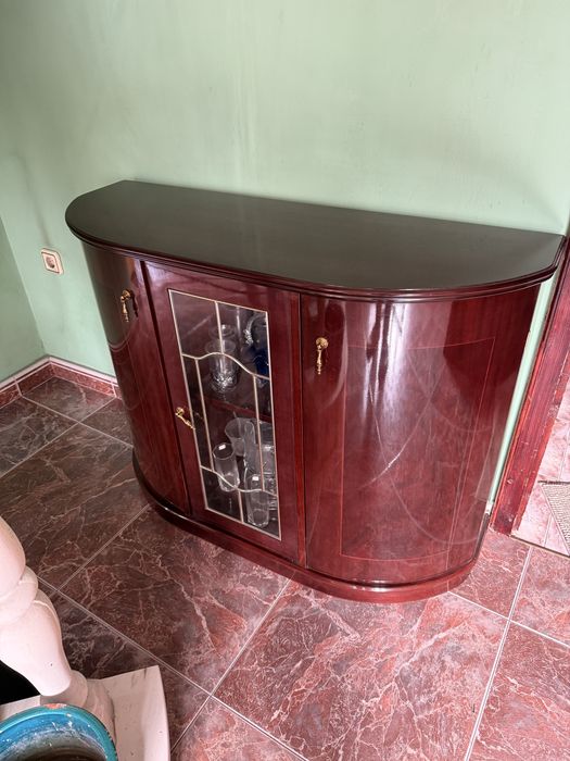 Холна мебел от масив