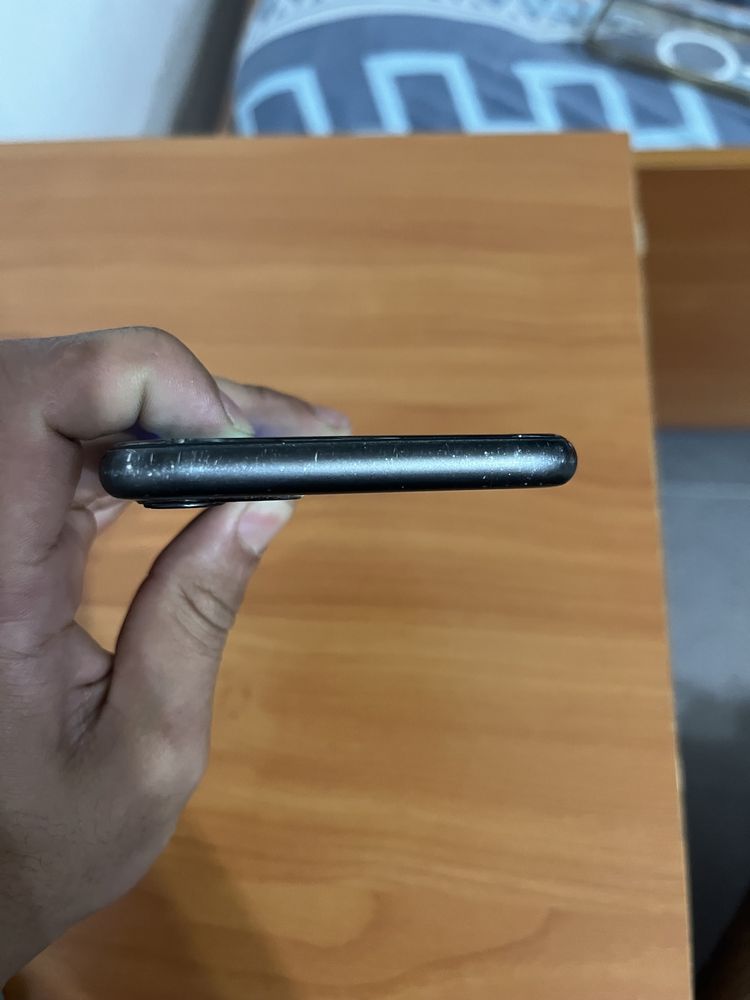 Iphone 11 (128gb)