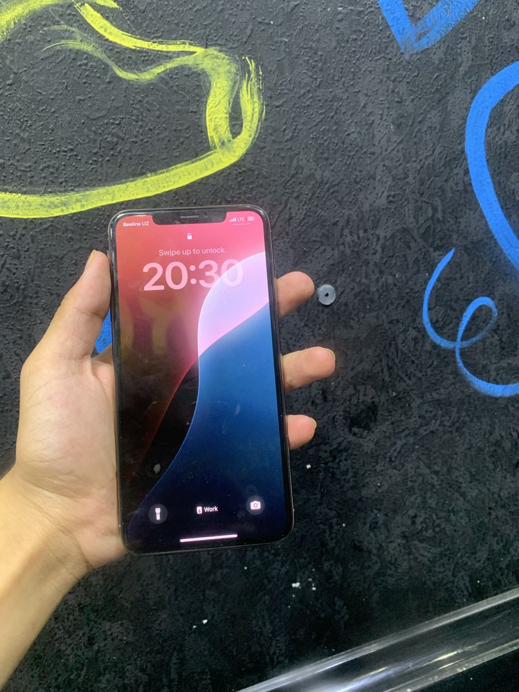 Iphone xs max sotiladi