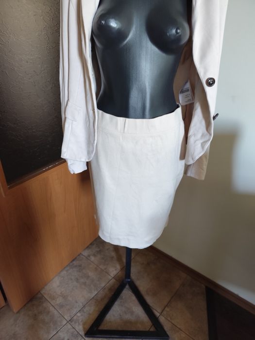 Marc Cain  елегантен костюм