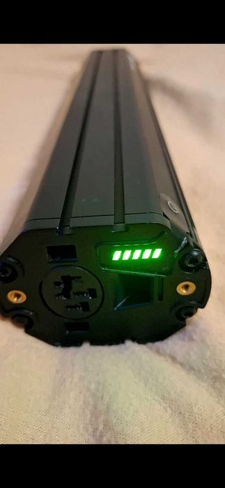 Продавам батерия  за електрически велосипед / Bosh 625 - вертикална