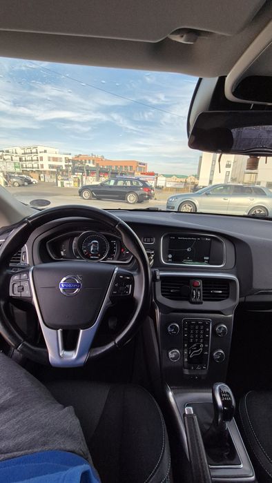 Volvo v40 2.0 D4 R 2015