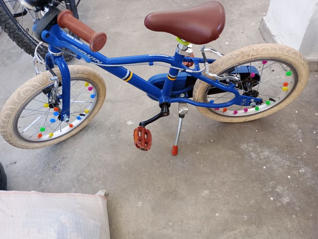 Bicicleta copii cadru aluminiu roti 16