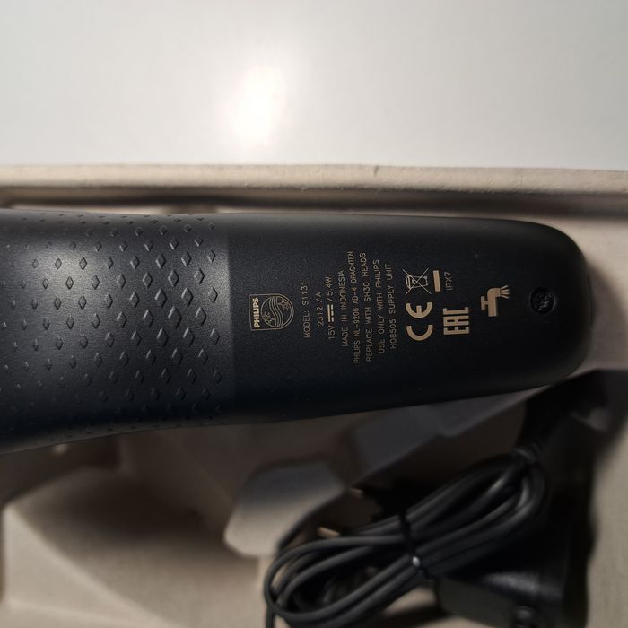 Aparat de ras / barbierit Philips , produsul este nou !