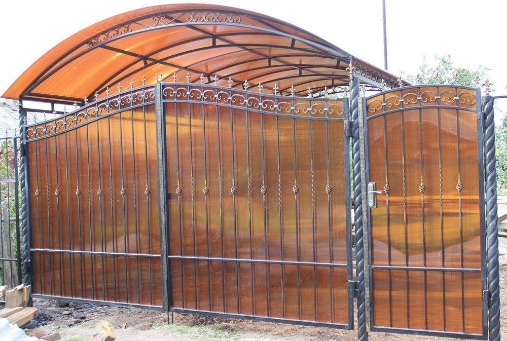 Поликарбонат от 4 до 25мм (лист6 и 12 метров) прозрачный и цветной