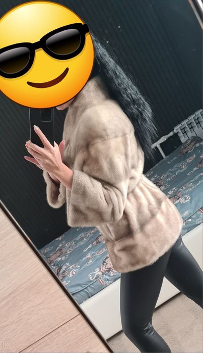 Продам шубу норковую