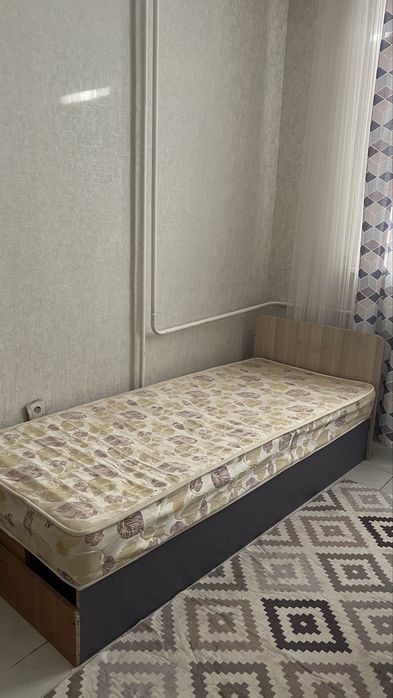 Кровать в хорошем состоянии , самовывоз