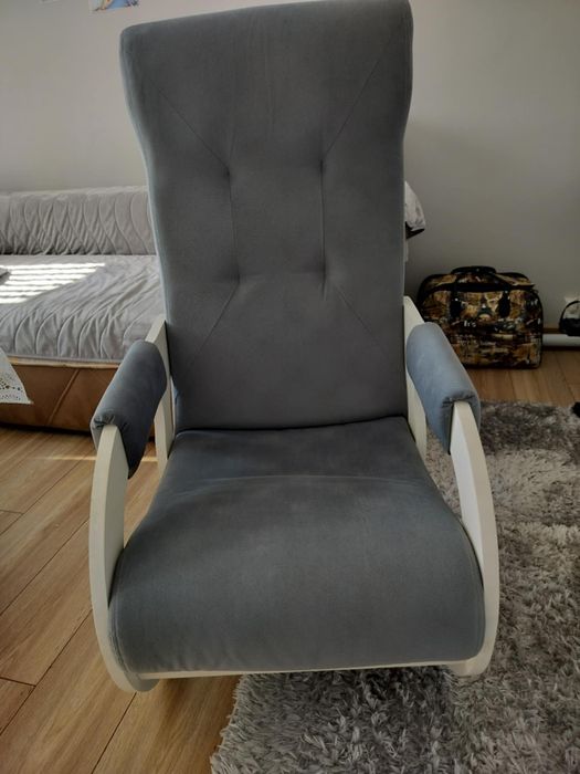 , Нов люлеещ стол ,