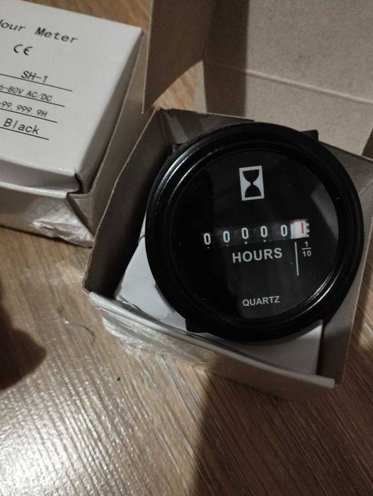 Мото часовник hourmeter 10-80vdc 220vac