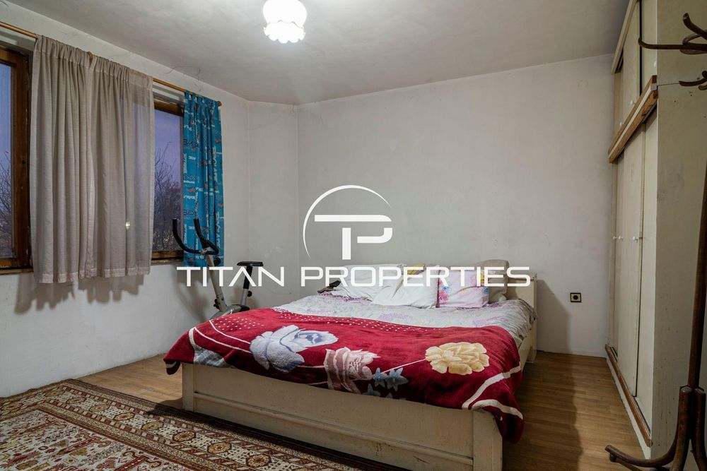 Многостаен апартамент под наем в Център