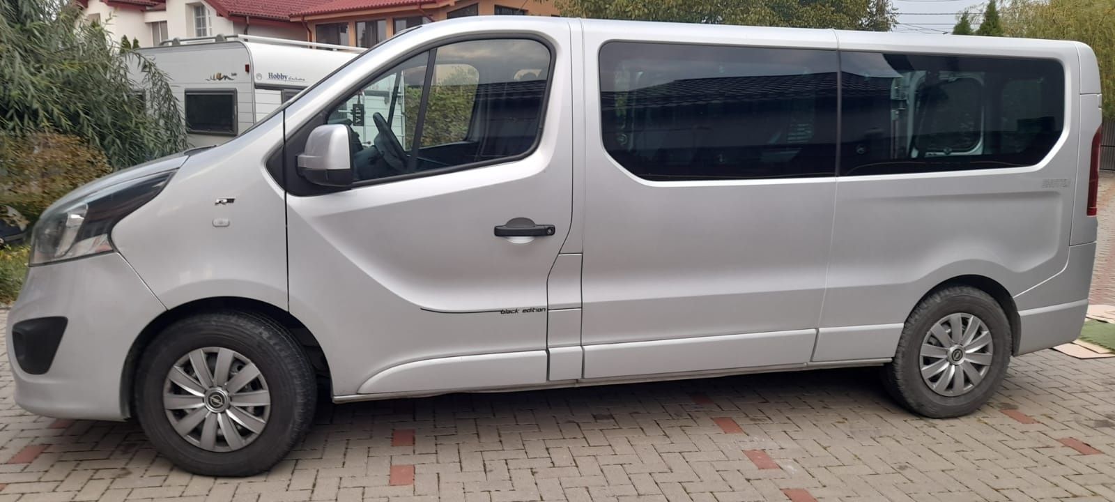 Opel Vivaro 1,6 145hp,biturbo,8+1,an 2018